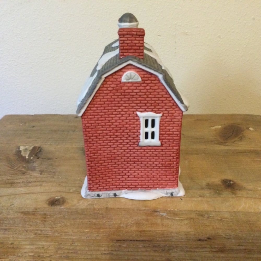 Department 56 New England Village “Brick Town Hall” 1985 No Box - Picture 5 of 5
